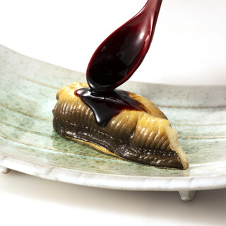 “Genuine Edomae sushi” prepared by craftsmen with great attention to detail.