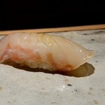 鮨 さいとう - ヒラメの昆布〆