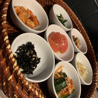 焼肉&手打ち冷麺 二郎 KANAYAMA - 