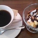 ダイナーズカフェ サテト - デザートとコーヒー