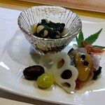 Kappou Ichi-Ta - おまかせの1品　先付け(大根と大豆おひたし・サバの酢味噌和え・ボタンエビ・)