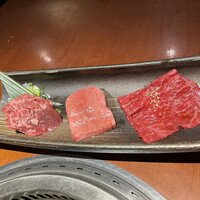蕃 YORONIKU - 
