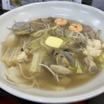 極楽うどん TKU - 魚介鶏塩ニンニクバターうどん