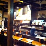 焼鳥・居酒屋 とり - 店内（カウンター）