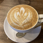 トランジット ビーンズ - カフェラテのアップ！