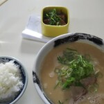 Nagahama Ramen Kirakuya - 角煮定食 730円