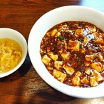 Chuuka Chuubou Tantan - 平日ランチ「麻婆飯」スープ付 800円