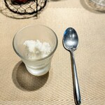 La Brianza - セージとレモンのソルベ。おいしいお口直し♪