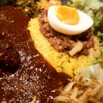 SPICY CURRY 魯珈 - ROKA風★欧風豚スペアリブのカレー