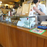 ジェラテリア ジーナ - 店内