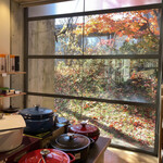 セルクル プリュス - 店内からの紅葉