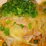 博多一番どり　居食家あらい - たっぷり葱の一番どりたたきです