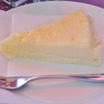 ウィンドー - 「チーズケーキ」\200です(12/4UP)
