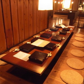 掘りごたつ席2（2～12名様）

※仕切りを外して、団体様もご案内可能