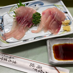 鯉とうなぎのまるます家 - 鯉生刺