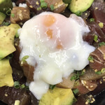 天然本マグロ丼専門店 司 - 温泉卵付き