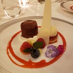 サドヤレストラン レアル・ドール - 