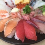 スシロー - 『大皿プレゼント』のお寿司