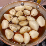 和牛ホルモンとタレ漬け焼肉 壺ほる - ニンニクオイル焼き