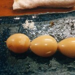 地鶏屋ごくう - うずらのたまご・・・前回はお弁当でいただきました。ほんのり温まったうずらが口のなかでトロッと溶けます。