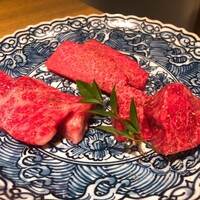 柳橋焼にく わにく - 