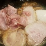 らぁめん 赤坂 みづ菜 - 鶏×豚×ボルチーニ茸　特製醤油らぁめん　1,200円