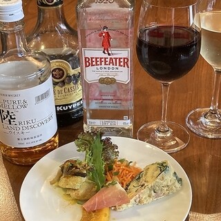 ワインとカレーとイタリアン テル_0