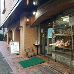 新橋ベーカリー - こっちからはパン屋さん