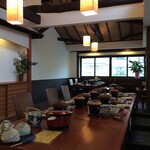 千年の湯 権左衛門 - ダイニング