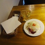 HEYDAYS - ランチにつくドリンクとサラダ