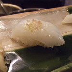 すし処 つま美 - お寿司　イカ