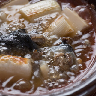 まる鍋・雑炊・お椀ものなど、栄養豊富な”すっぽん料理”を堪能