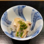 日本料理四四A2 - 白子筍の木の芽寿司