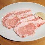 焼肉のかねまる - 金豚王 豚ロース塩味