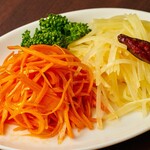 Shredded cold potatoes and carrots