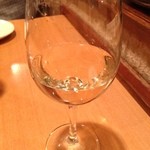 魚串 然 - チリ産のシャルドネ