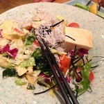 魚串 然 - 豆腐サラダ