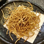 Maruka - 三分割後の揚げ蕎麦450円