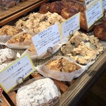 トラン・ブルー - プレッツェルとか