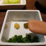 はんじゅく - 豆腐用の薬味（ネギ、生姜、柚子胡椒）