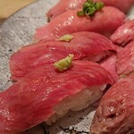 本気焼肉 肉とめし 肉寿司 - 