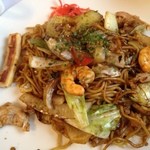 ぽん太 - 豚肉、イカ、エビ入り味は濃い目