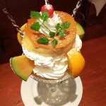 カヴァル・カンティ - 懐かし昭和の香りのプリンパフェ(チョコソースとアイスなし)