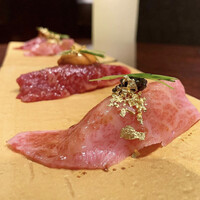 黒毛和牛焼肉 虎斑 北新地店 - 