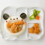 大受孩子欢迎的『熊猫炸鸡午餐』