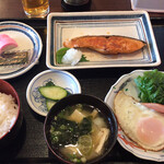とみや - 朝定食 ¥700- (2021/11/09)