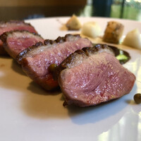 ラ・ボンヌターブル - 鴨肉のロースト