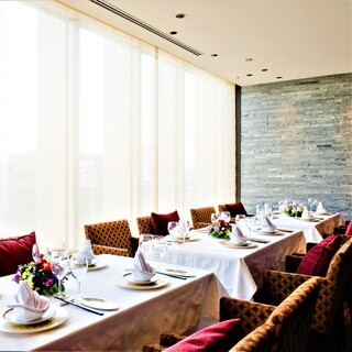 【シーン】最高の料理を最高の空間で。完全個室も完備