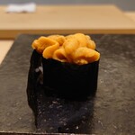 鮨 なんば - 北海道厚岸の馬糞雲丹（塩水雲丹）