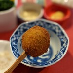 炭火焼鳥さかもり北新地 - ずんだコロッケ